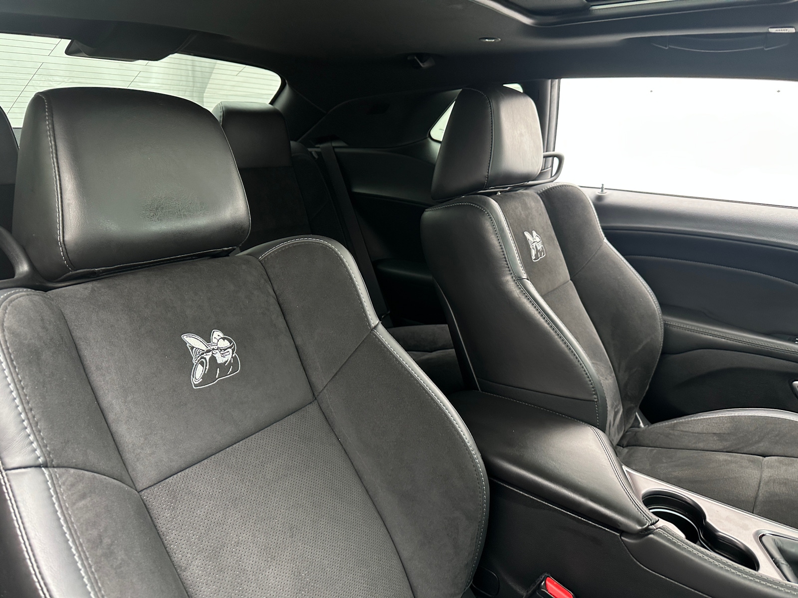 Thumbnail: 2019 Dodge Challenger - 2