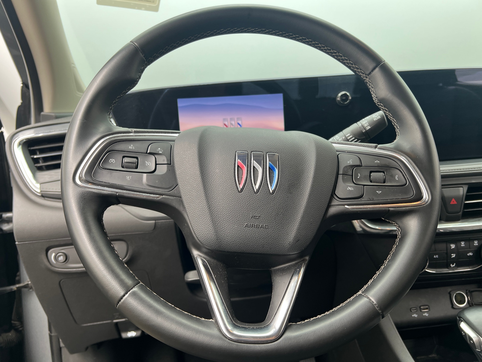 Thumbnail: 2025 Buick Encore GX - 4