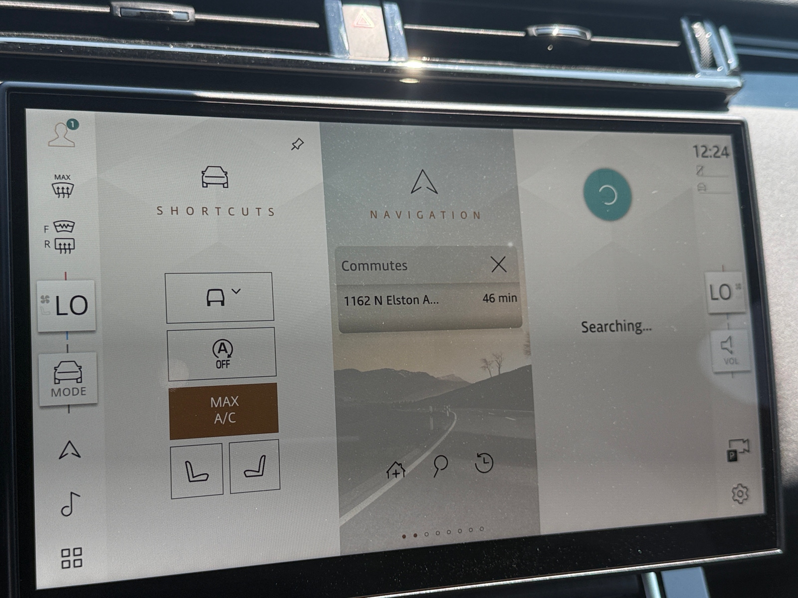Thumbnail: 2024 Land Rover Range Rover Velar - 3