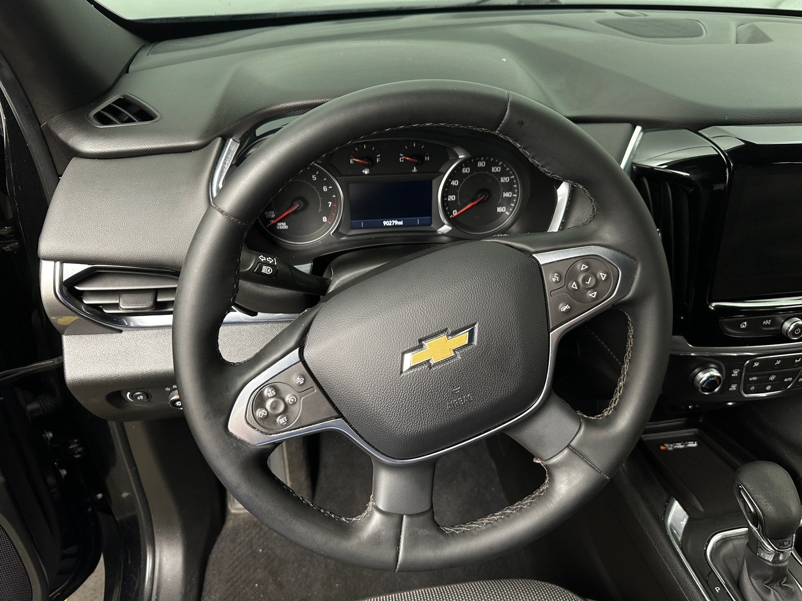 Thumbnail: 2023 Chevrolet Traverse - 5