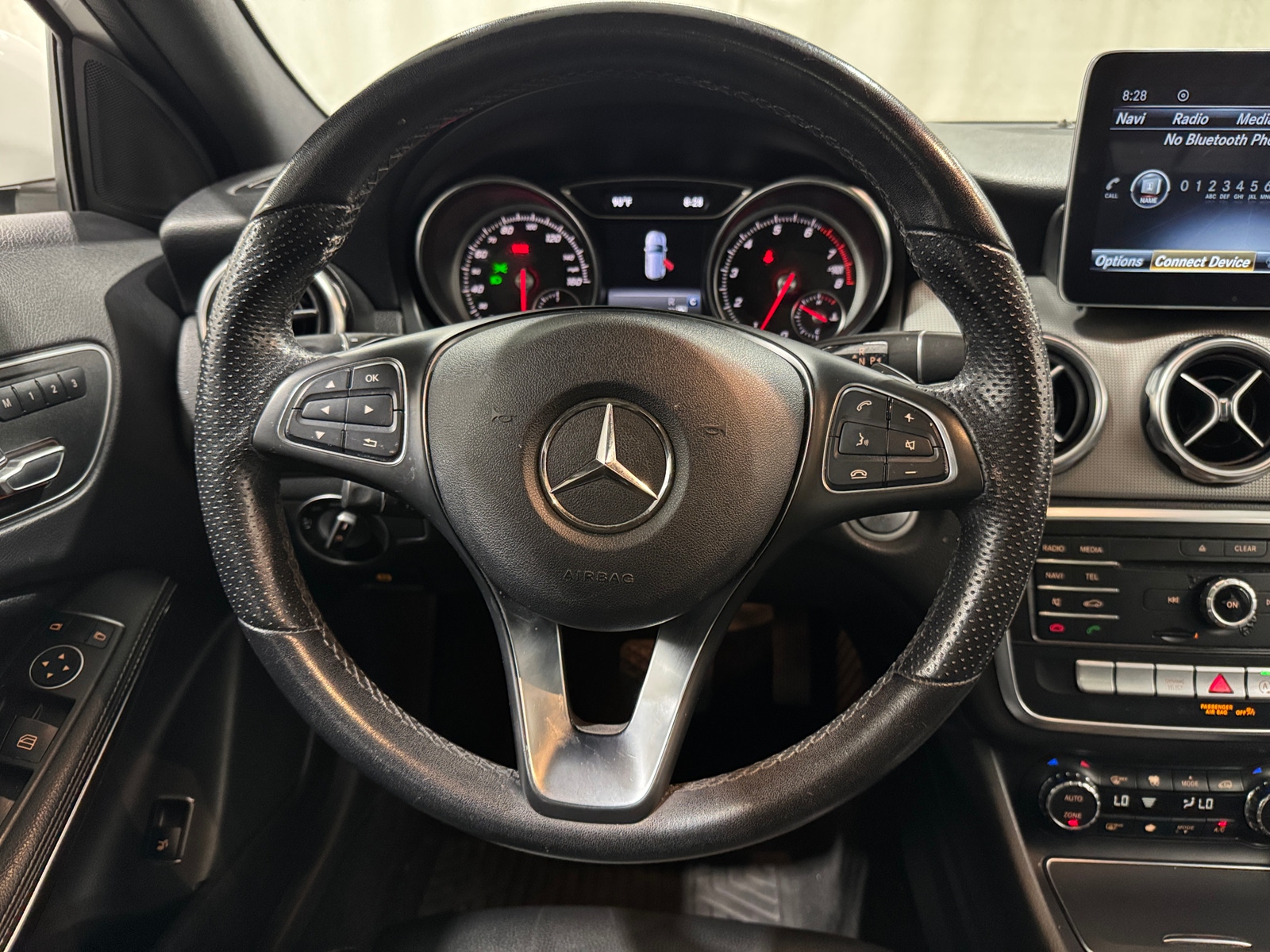 Thumbnail: 2020 Mercedes-Benz GLA - 4