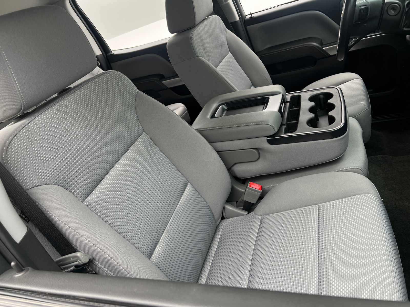 Thumbnail: 2018 Chevrolet Silverado 1500 - 2