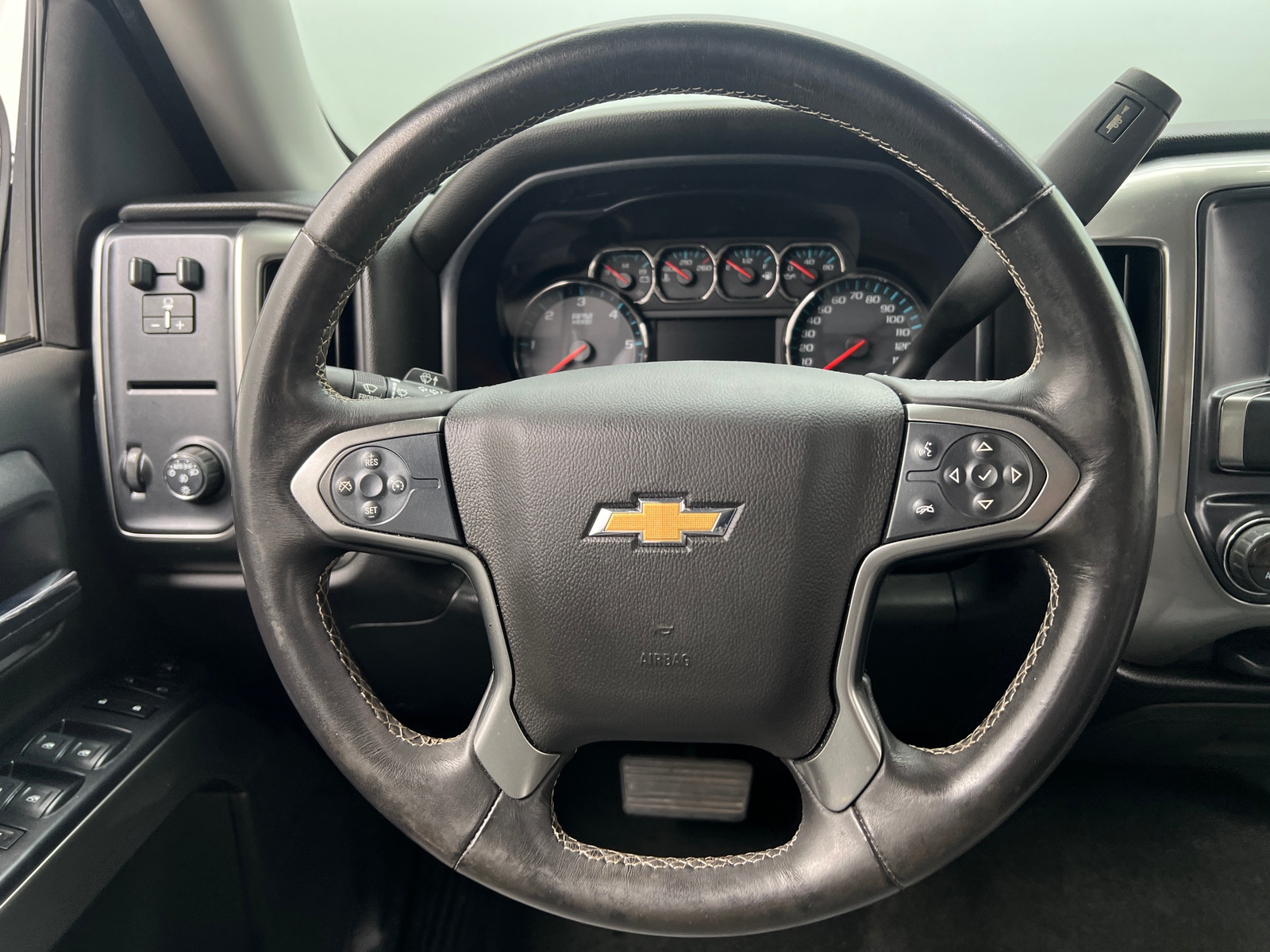 Thumbnail: 2018 Chevrolet Silverado 1500 - 5