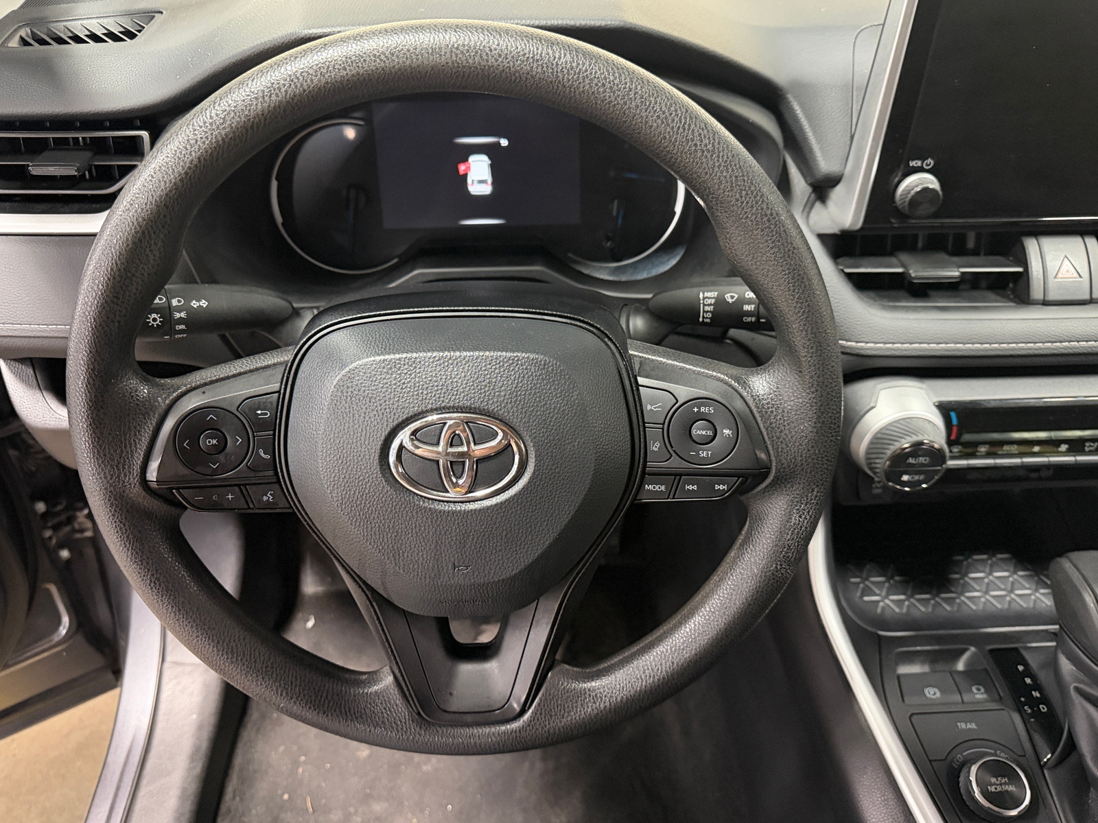 Thumbnail: 2025 Toyota RAV4 - 5