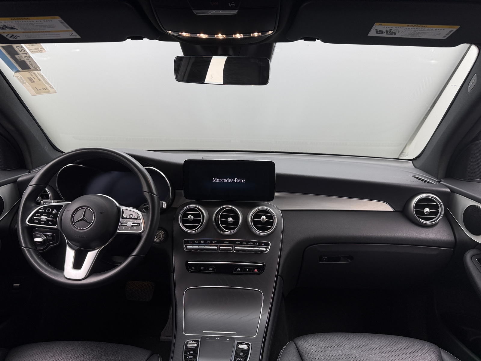 Thumbnail: 2022 Mercedes-Benz GLC - 3