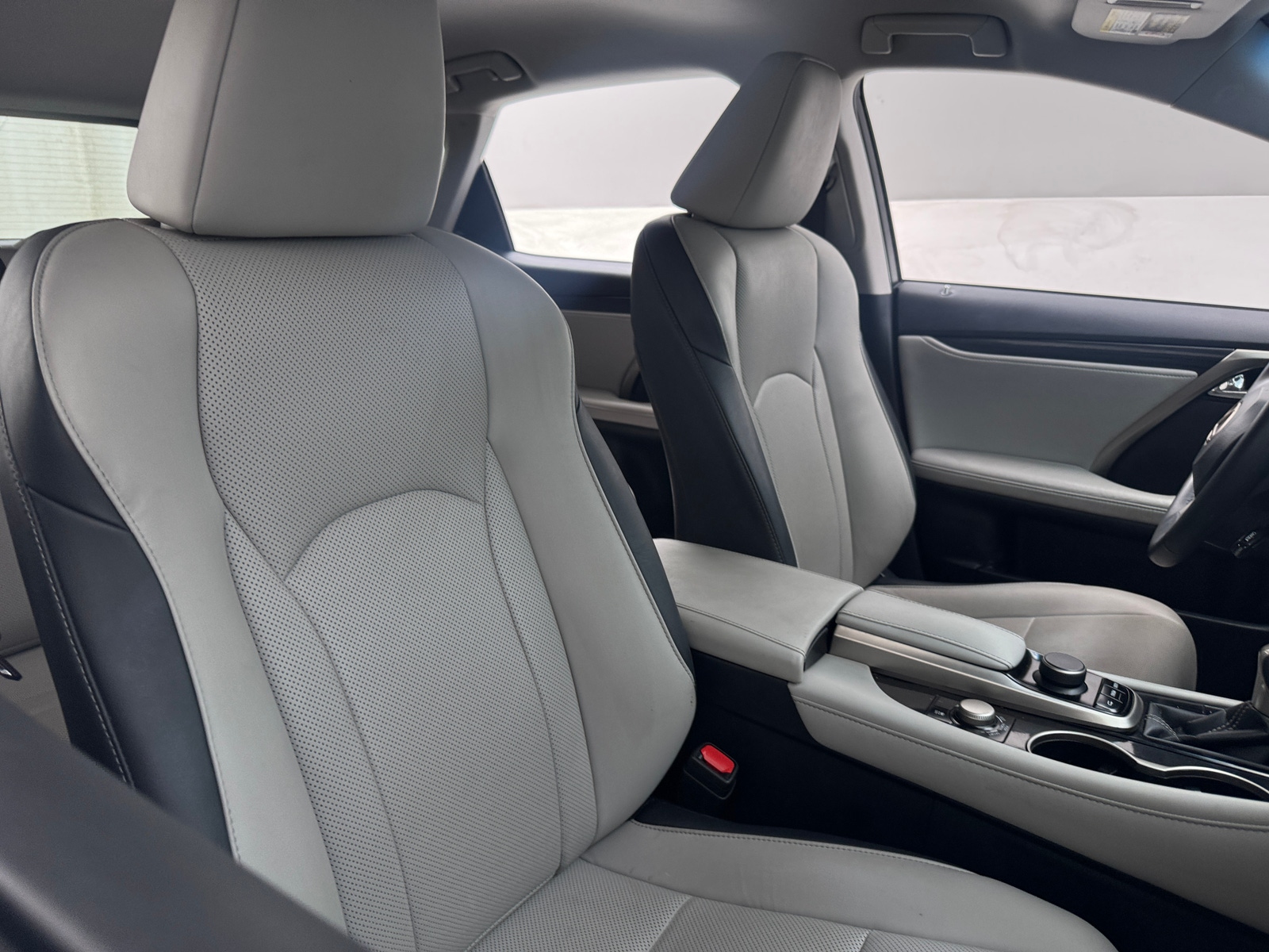 Thumbnail: 2017 Lexus RX - 2