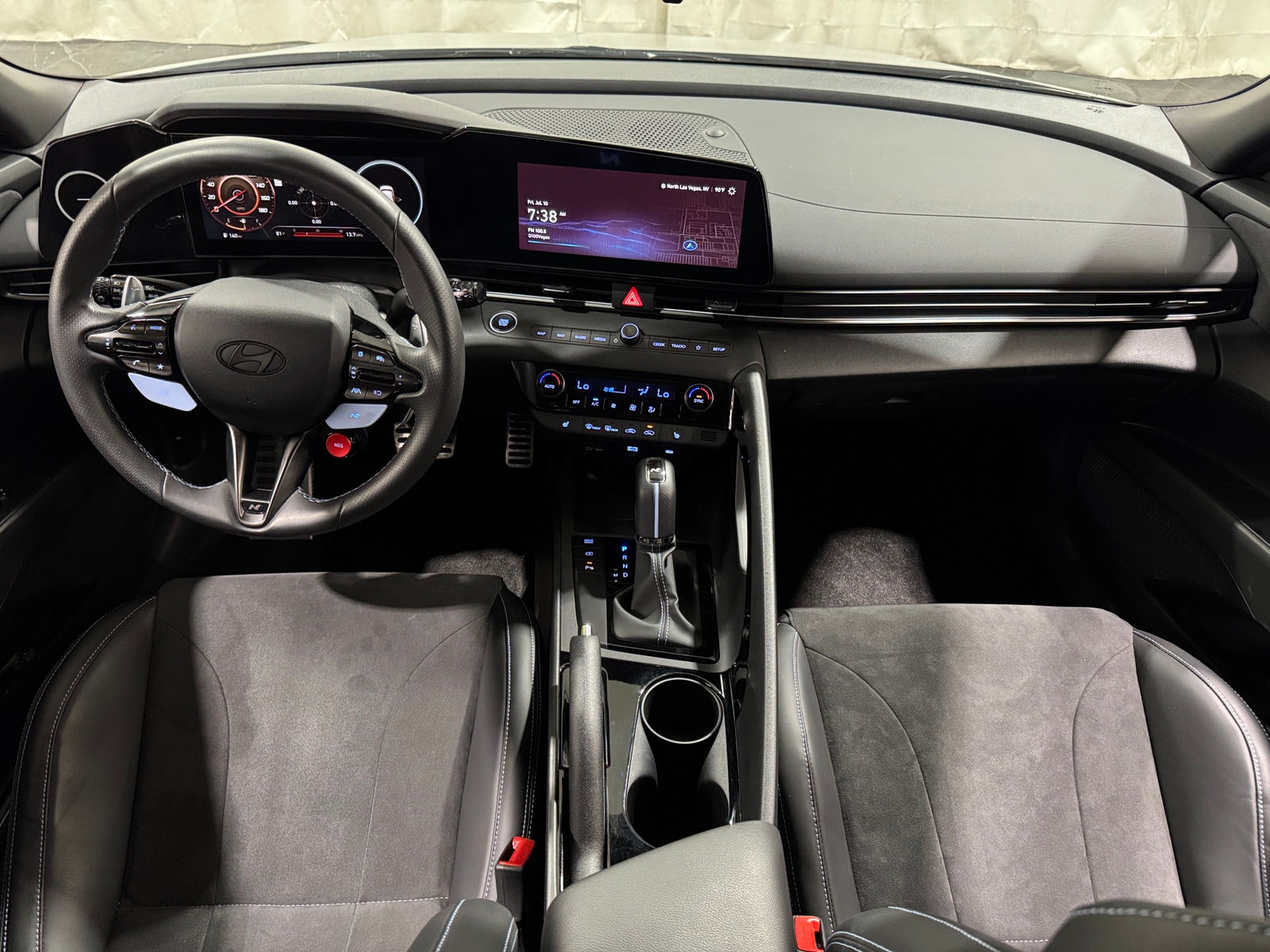 Thumbnail: 2025 Hyundai Elantra - 3