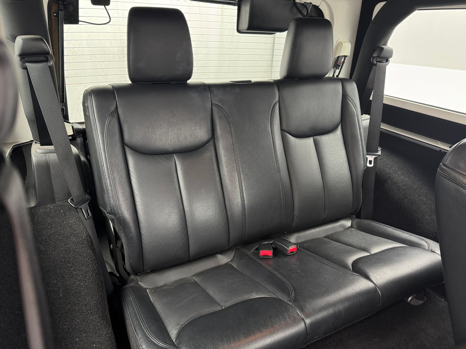 Thumbnail: 2015 Jeep Wrangler - 5