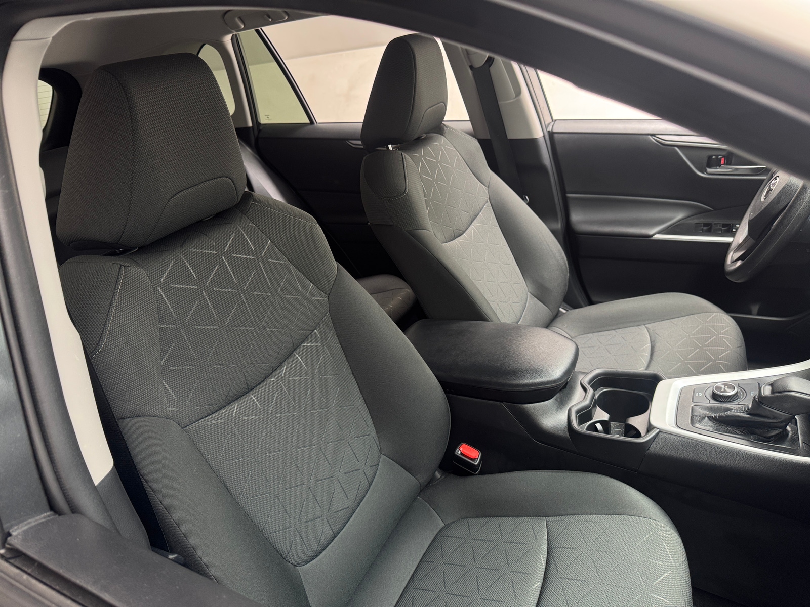 Thumbnail: 2021 Toyota RAV4 - 2
