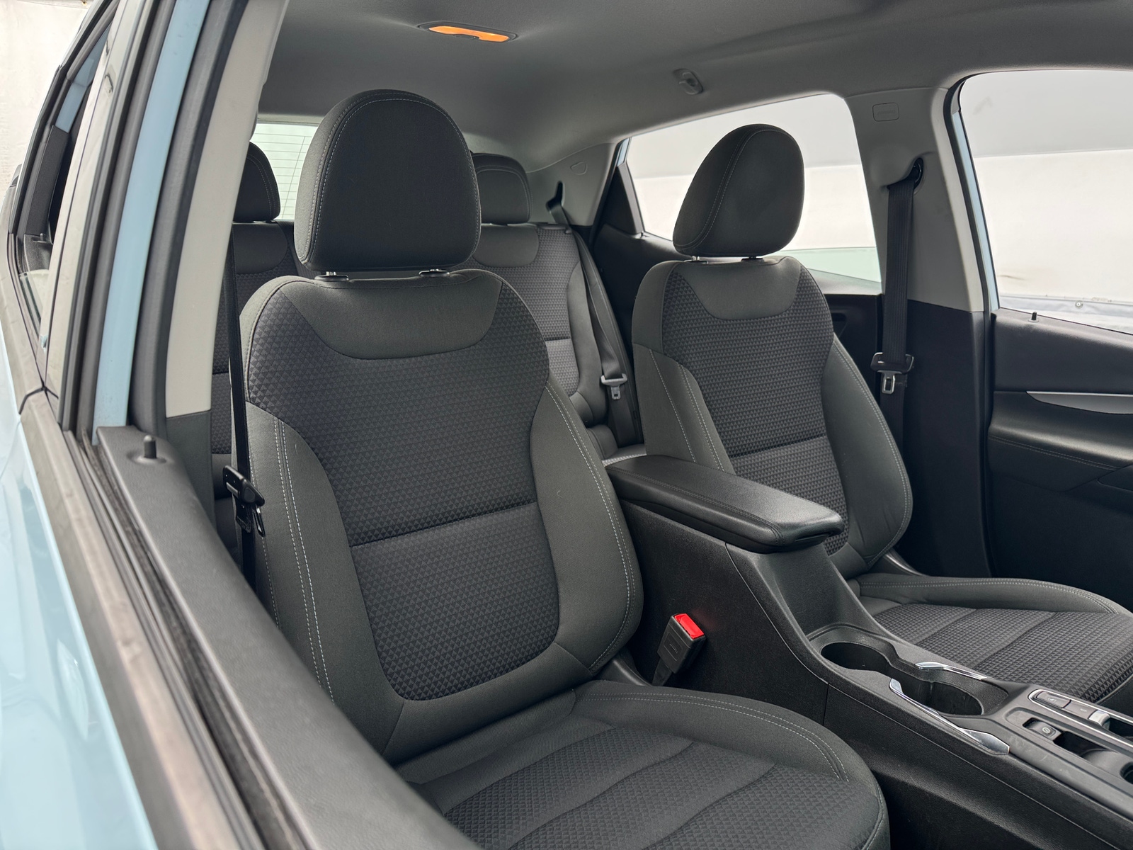 Thumbnail: 2022 Chevrolet Bolt EV - 2