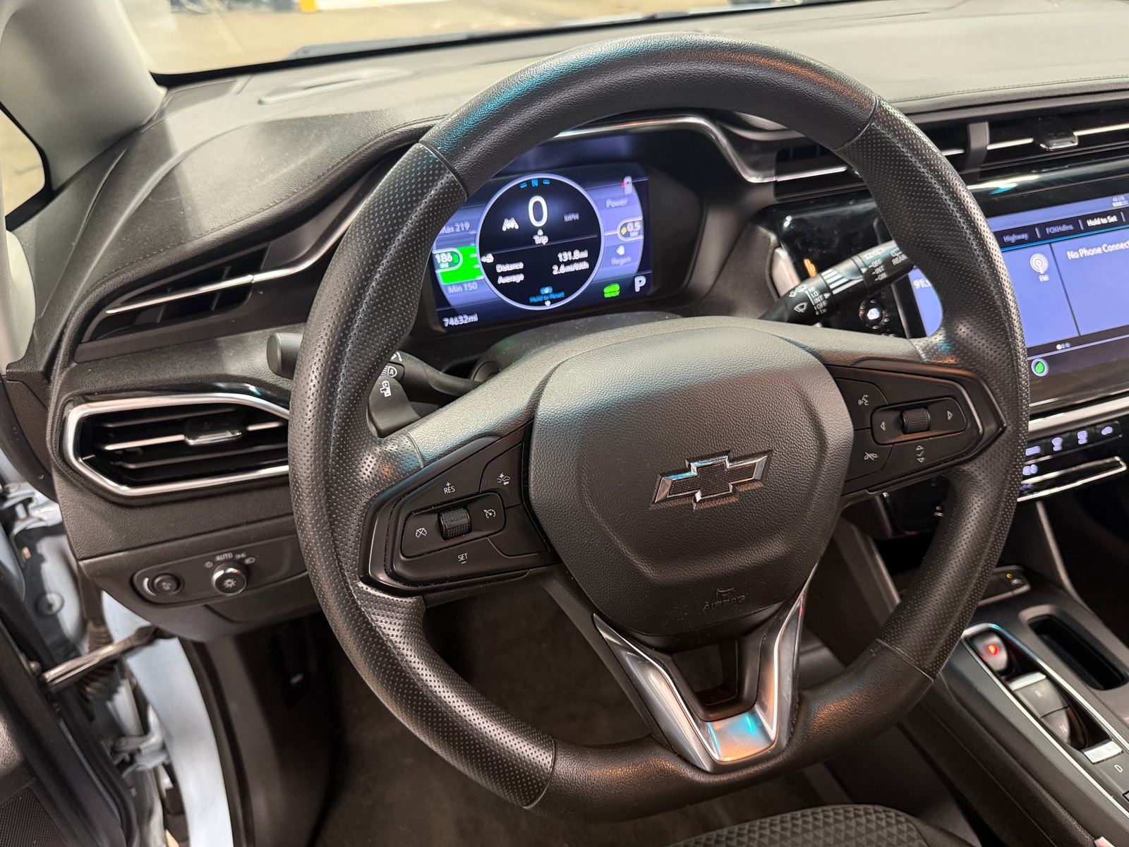 Thumbnail: 2022 Chevrolet Bolt EV - 5