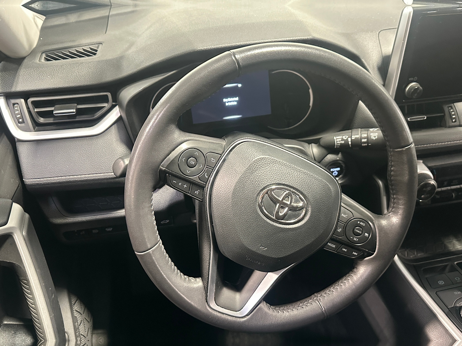 Thumbnail: 2025 Toyota RAV4 - 4