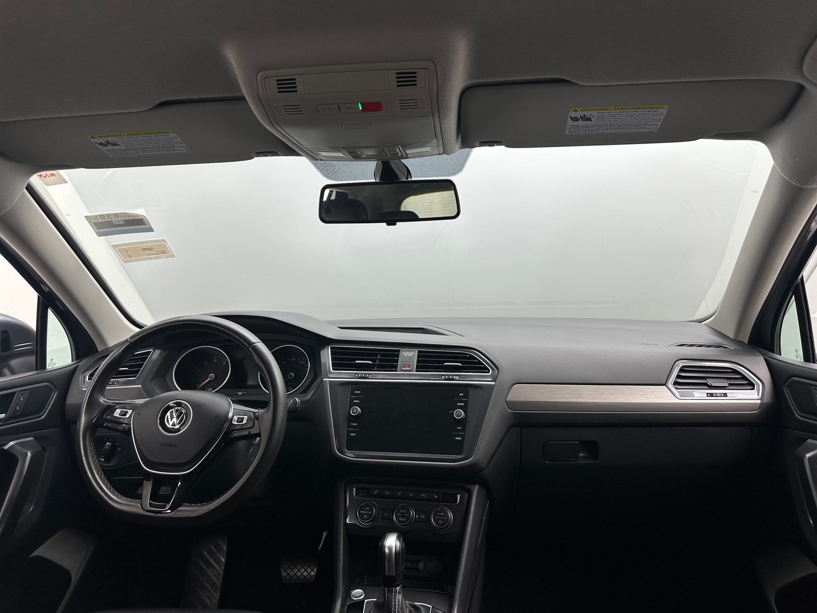 Thumbnail: 2021 Volkswagen Tiguan - 3