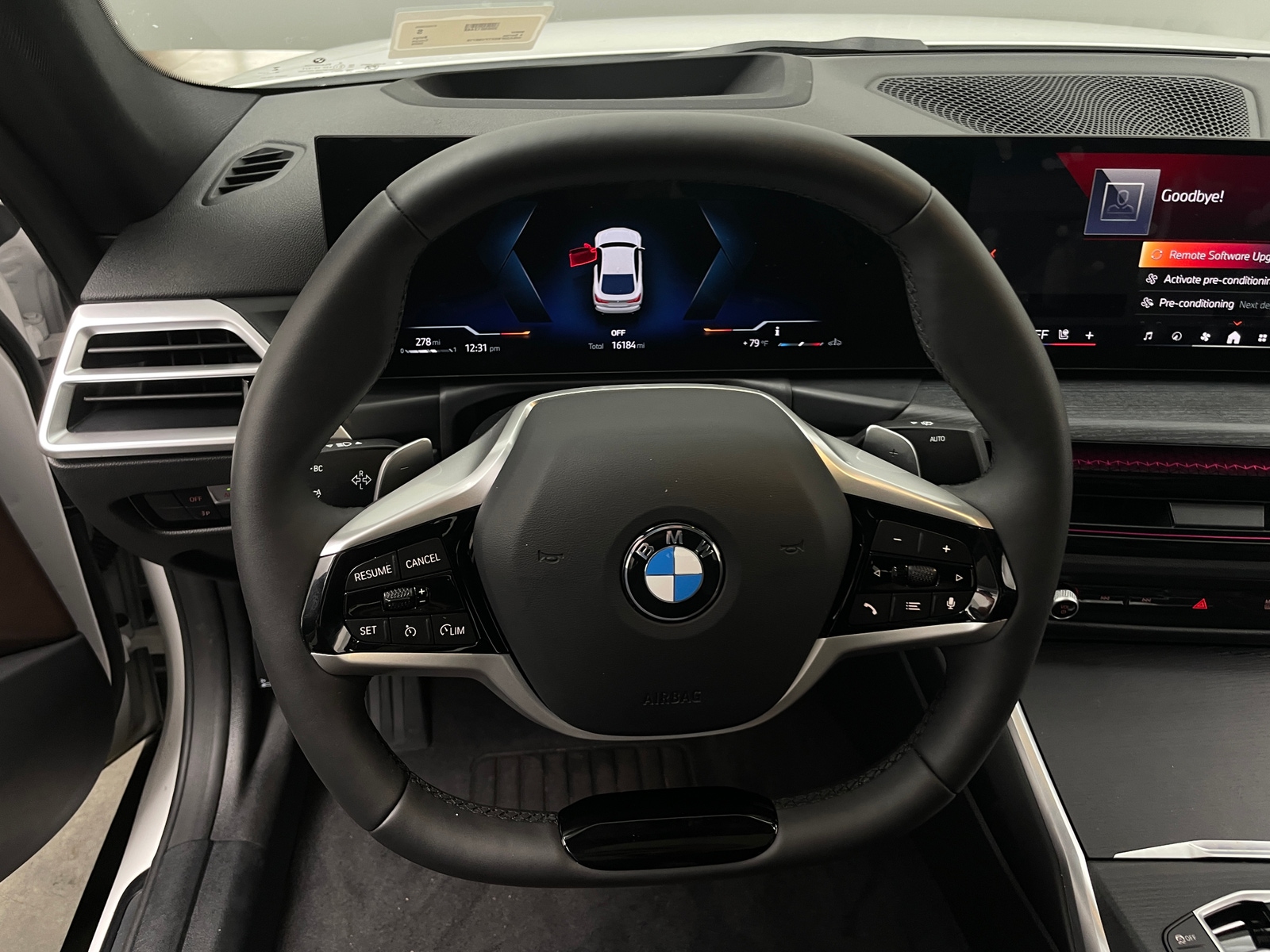 Thumbnail: 2026 BMW 4 Series - 4