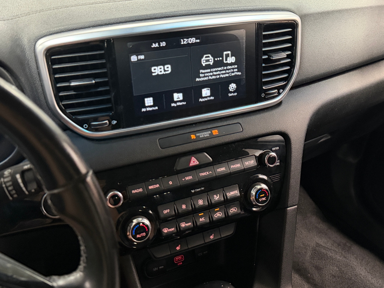 Thumbnail: 2020 Kia Sportage - 3