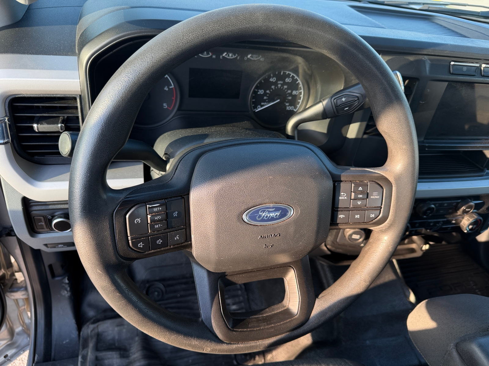 Thumbnail: 2023 Ford Econoline - 5
