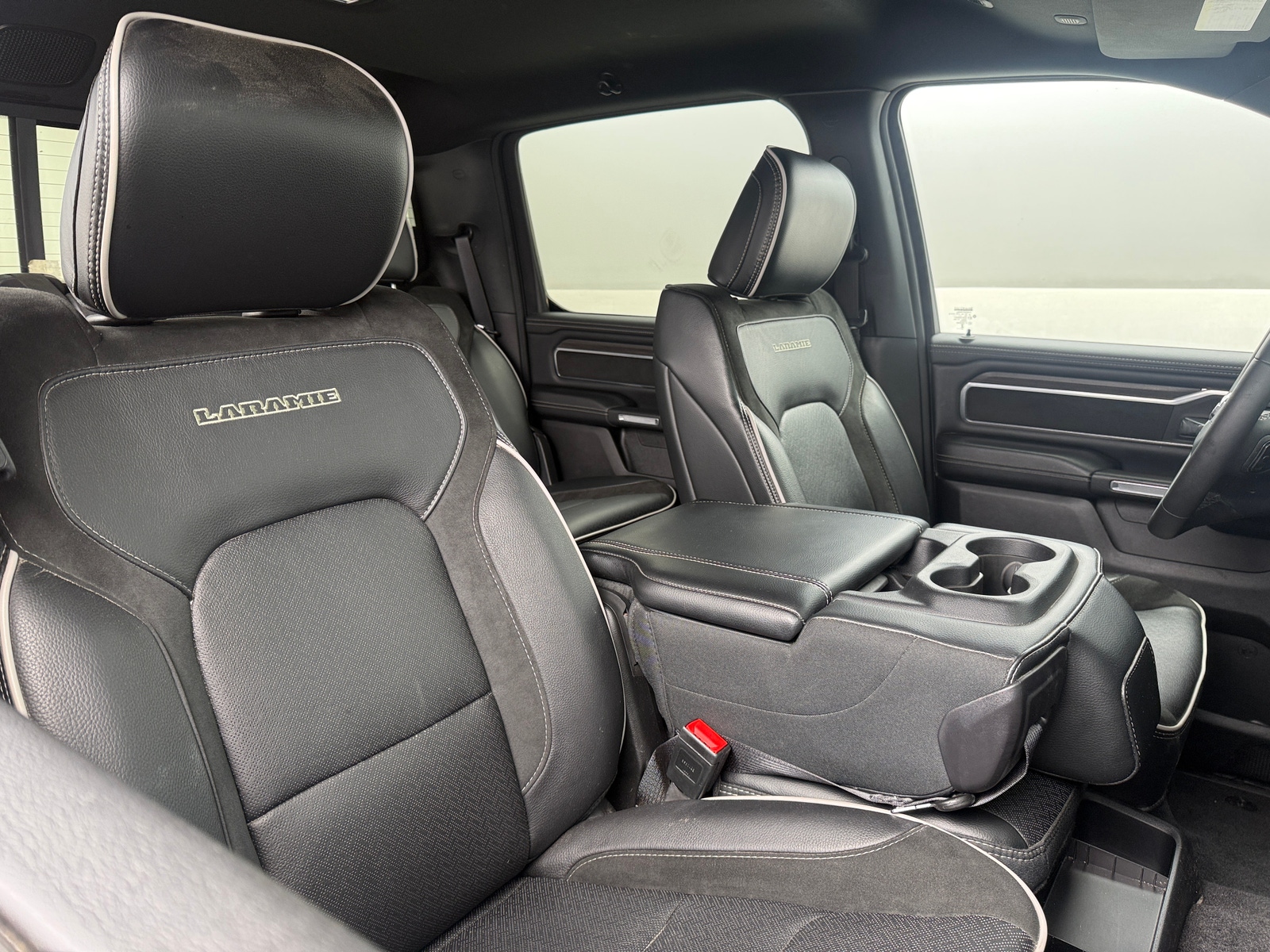 Thumbnail: 2025 RAM 1500 - 2