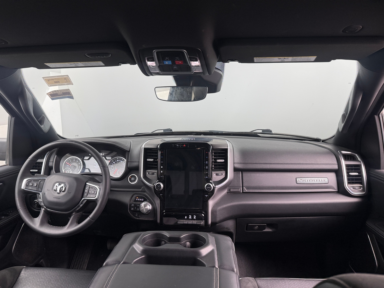 Thumbnail: 2025 RAM 1500 - 3