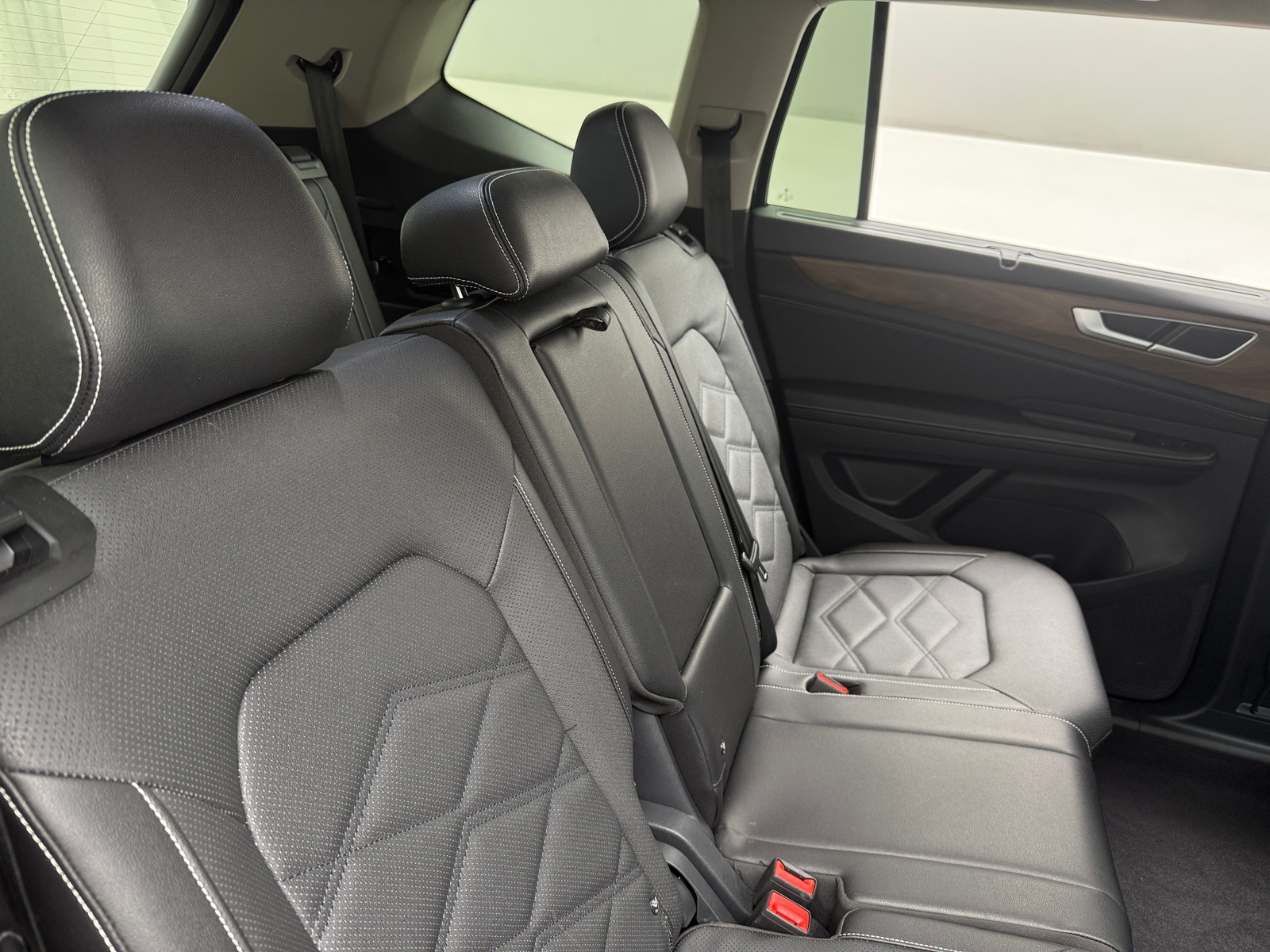 Thumbnail: 2026 Volkswagen Atlas - 5