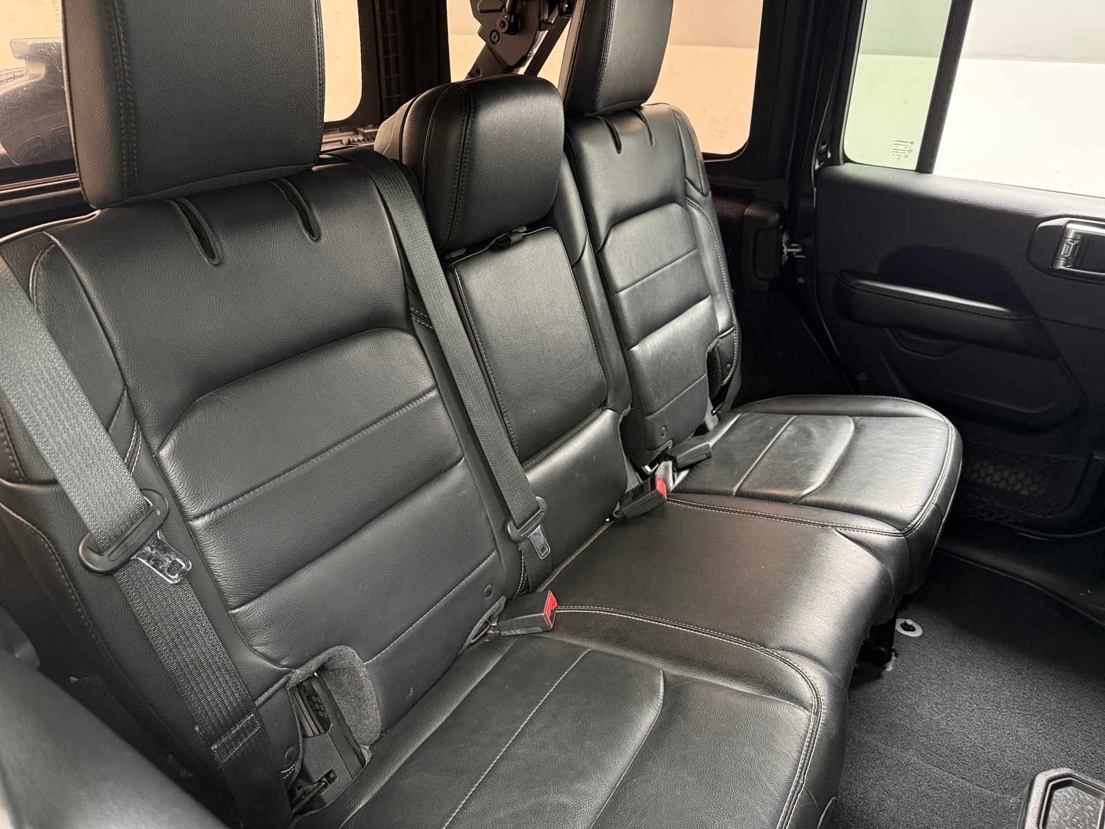 Thumbnail: 2018 Jeep Wrangler - 6