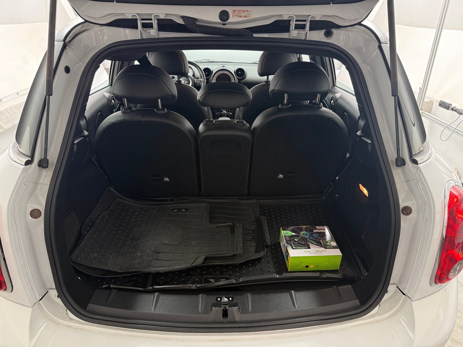 Thumbnail: 2014 MINI Cooper Countryman - 6