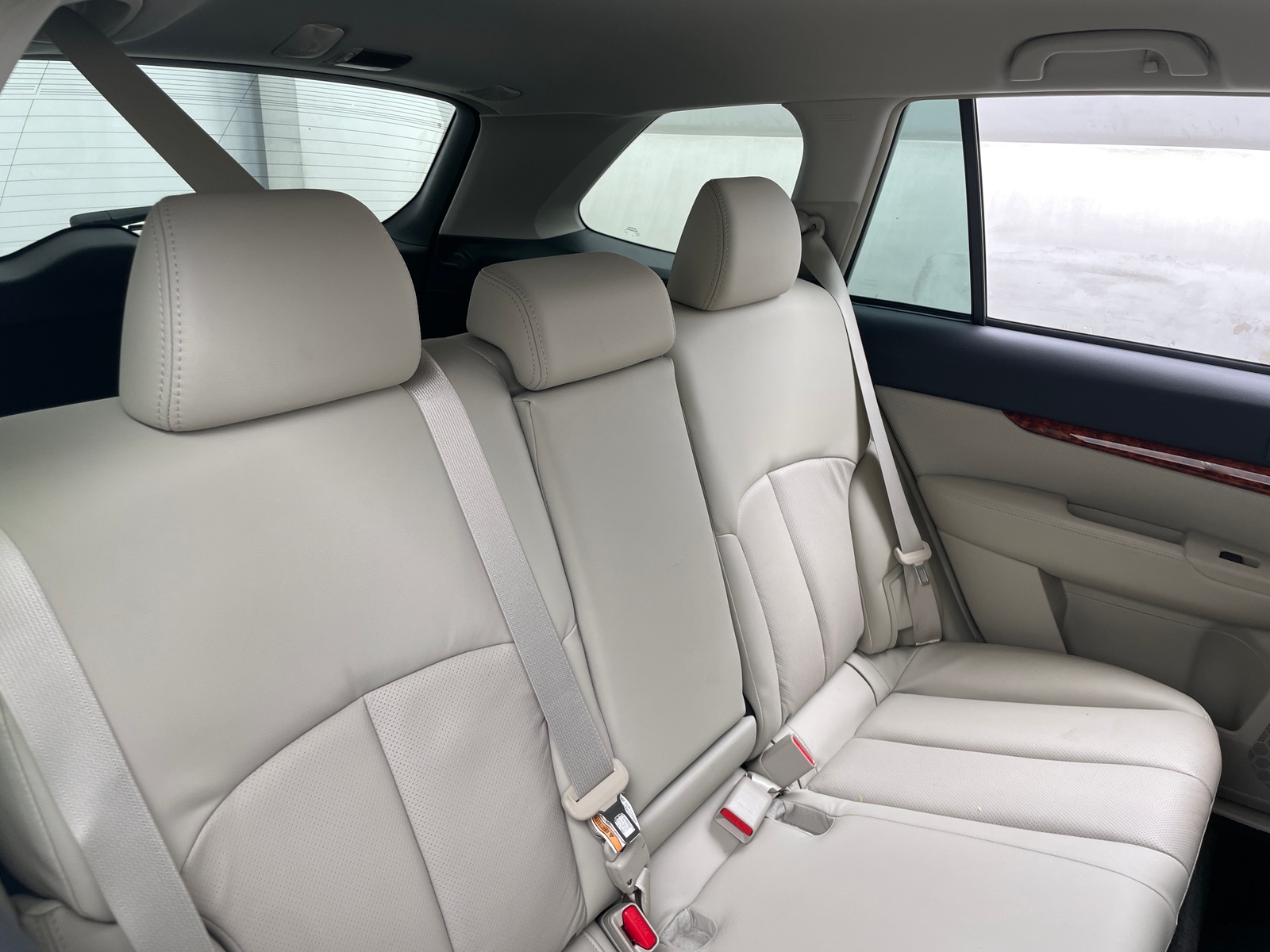 Thumbnail: 2011 Subaru Outback - 5
