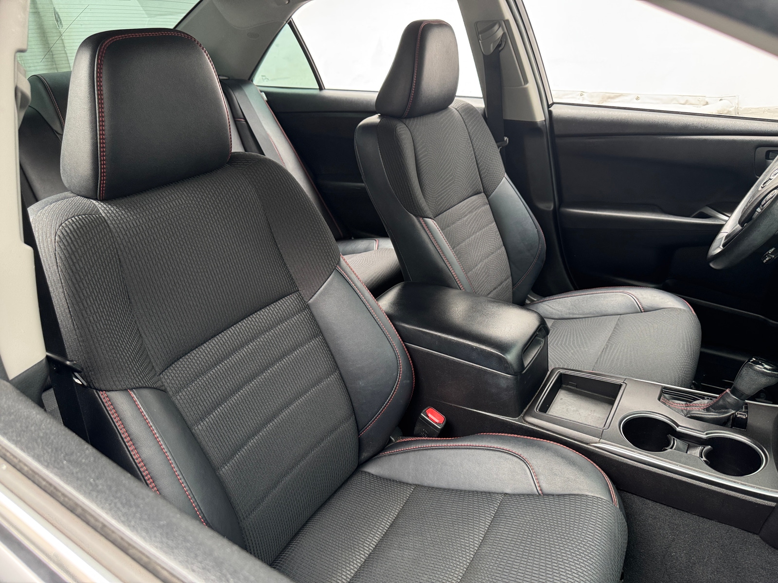 Thumbnail: 2016 Toyota Camry - 2