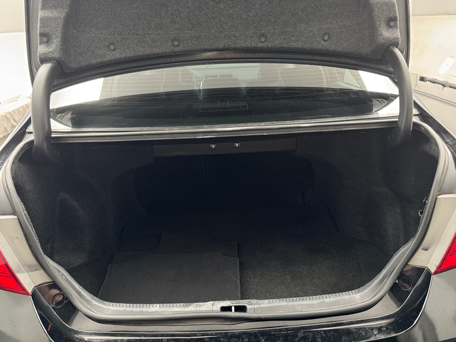 Thumbnail: 2016 Toyota Camry - 7