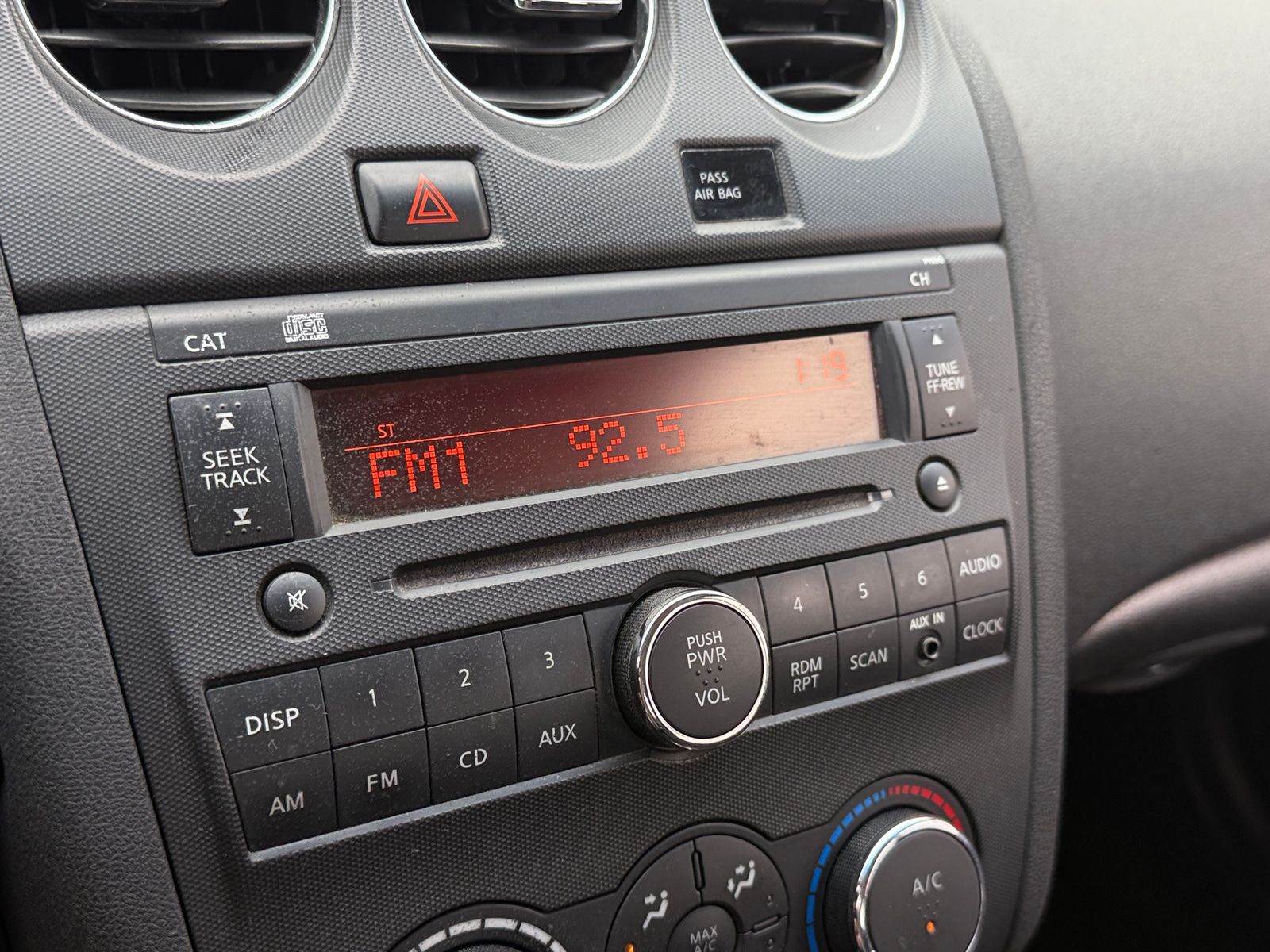 Thumbnail: 2012 Nissan Altima - 4