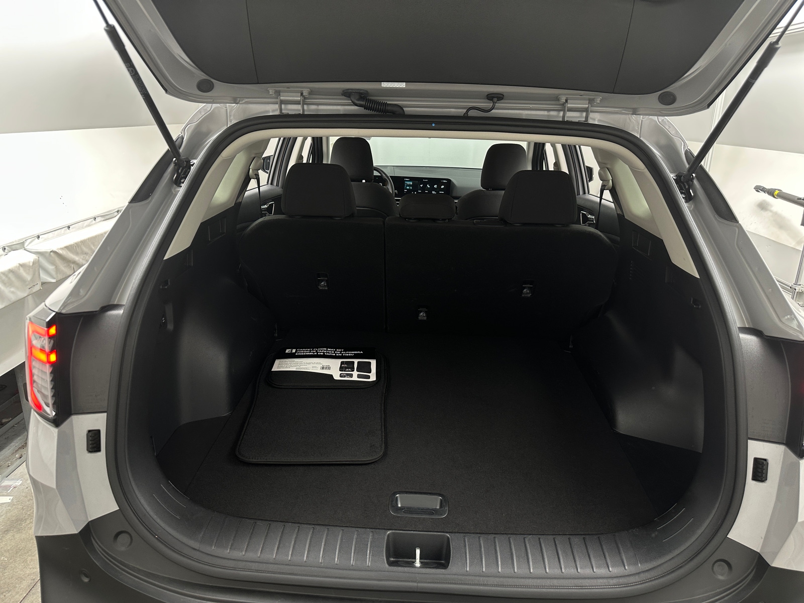 Thumbnail: 2026 Kia Sportage - 7