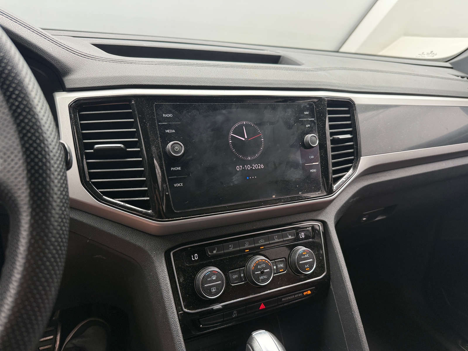 Thumbnail: 2021 Volkswagen Atlas - 3