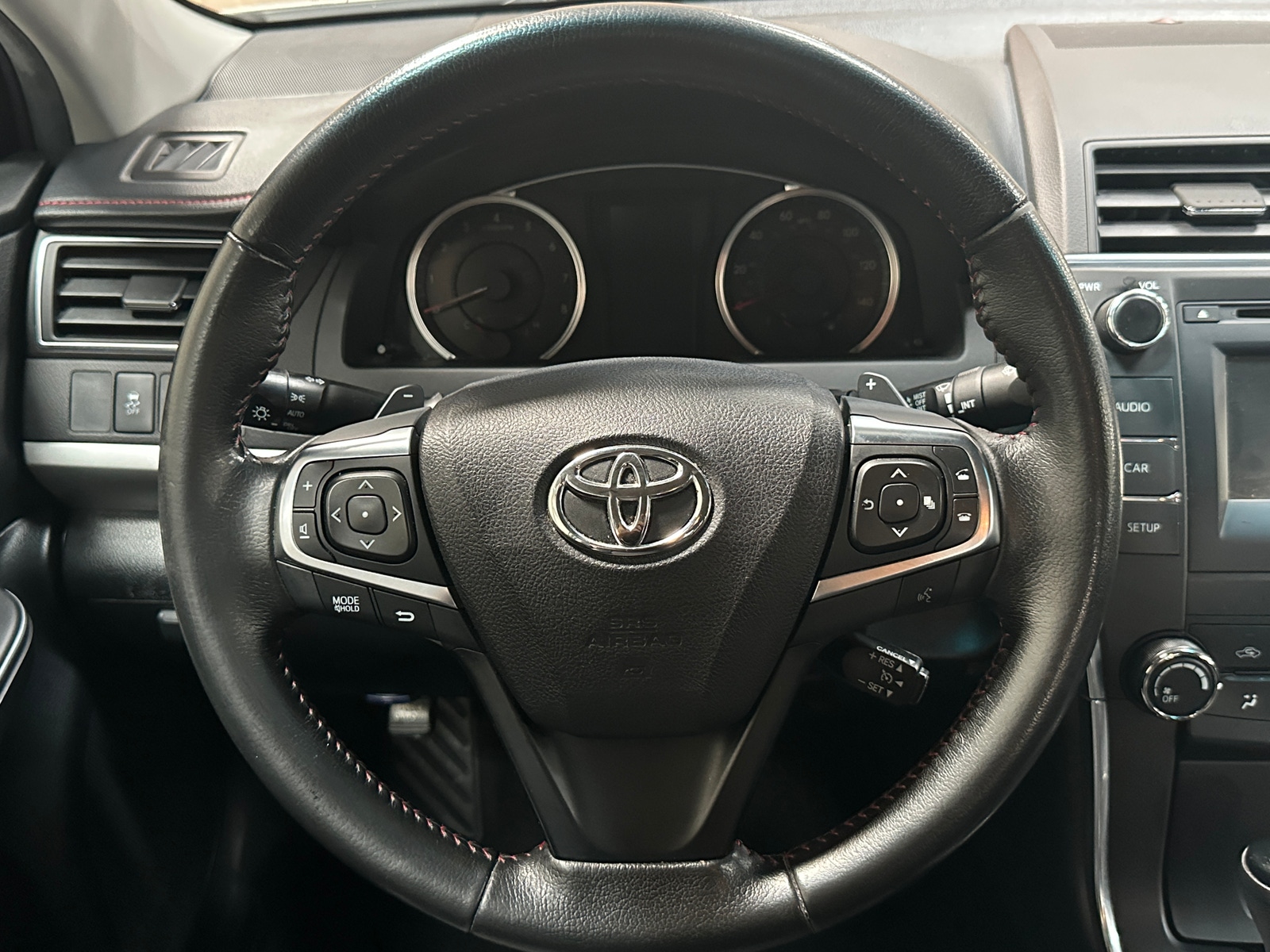 Thumbnail: 2016 Toyota Camry - 5