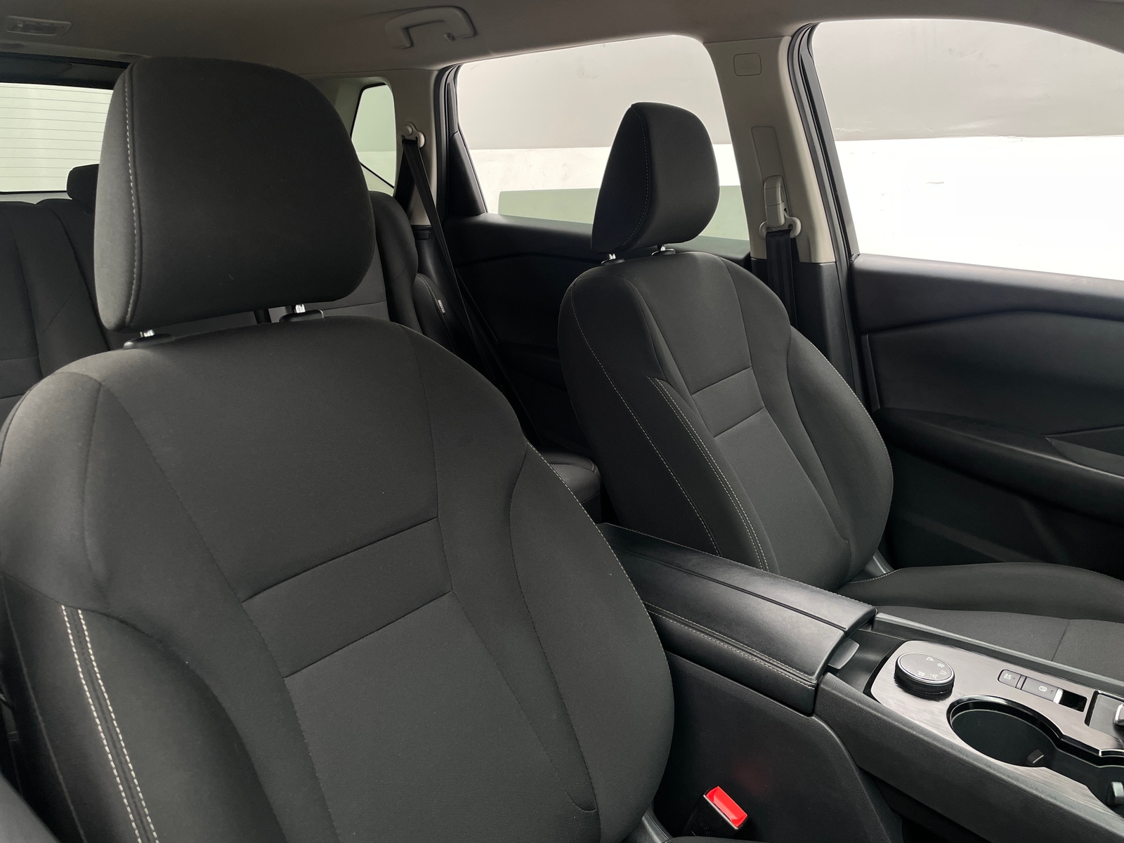 Thumbnail: 2025 Nissan Rogue - 2