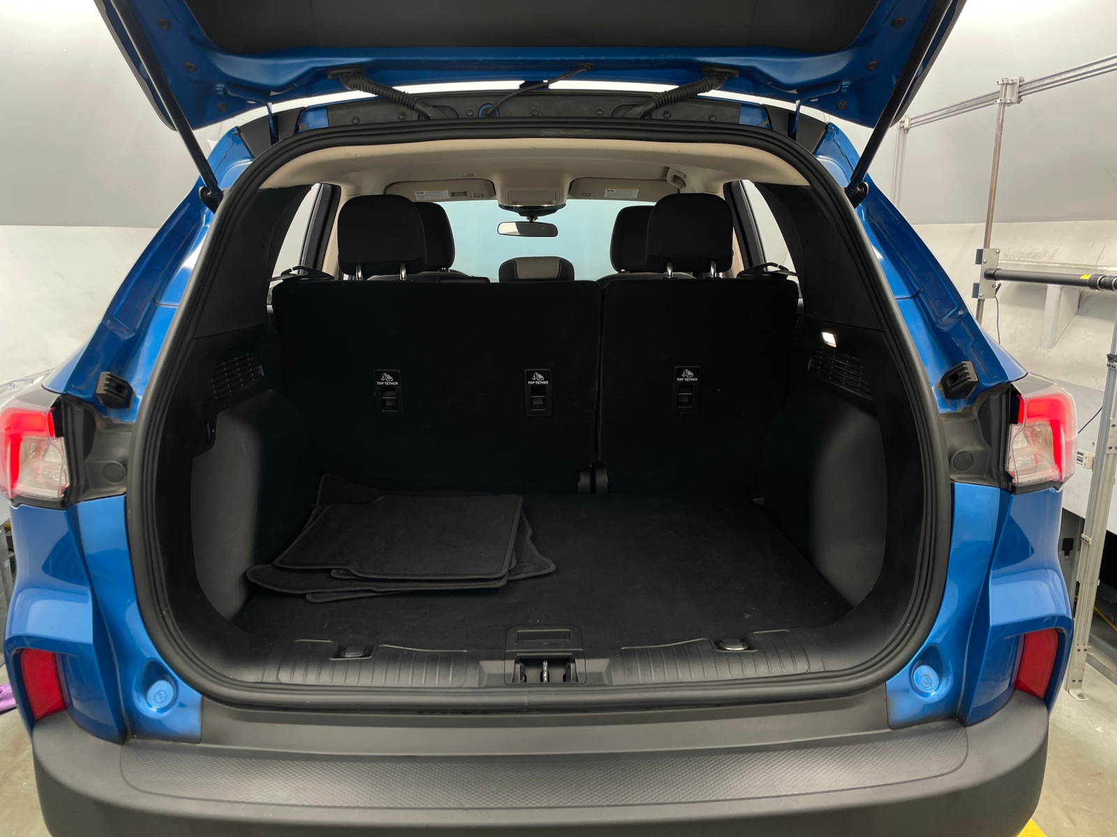 Thumbnail: 2020 Ford Escape - 7