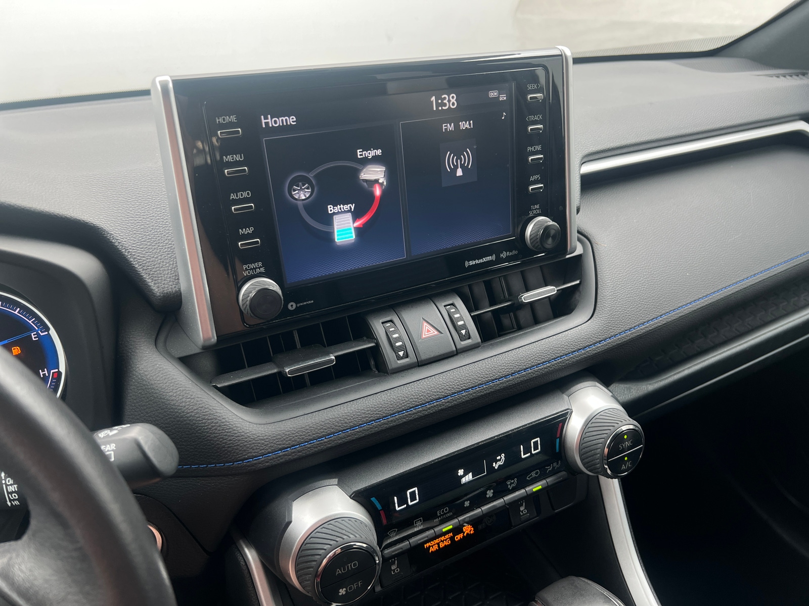 Thumbnail: 2021 Toyota RAV4 - 3