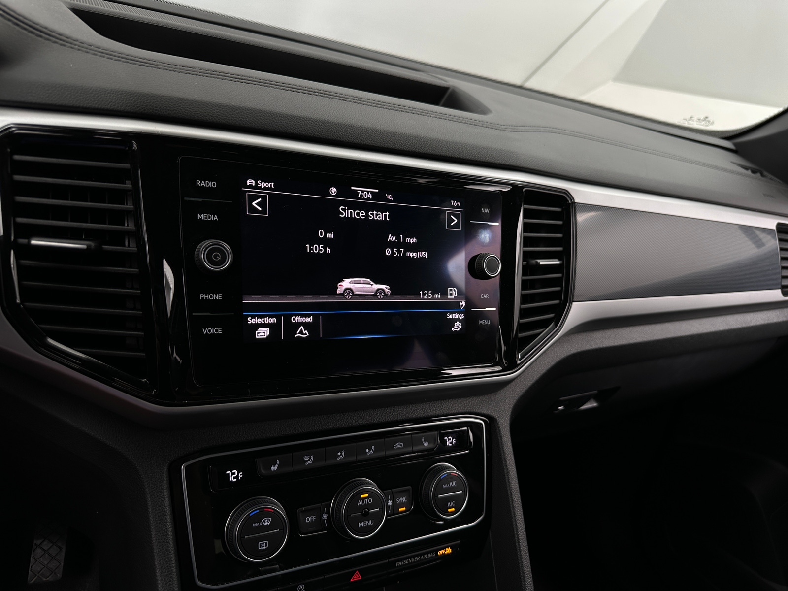 Thumbnail: 2021 Volkswagen Atlas - 3