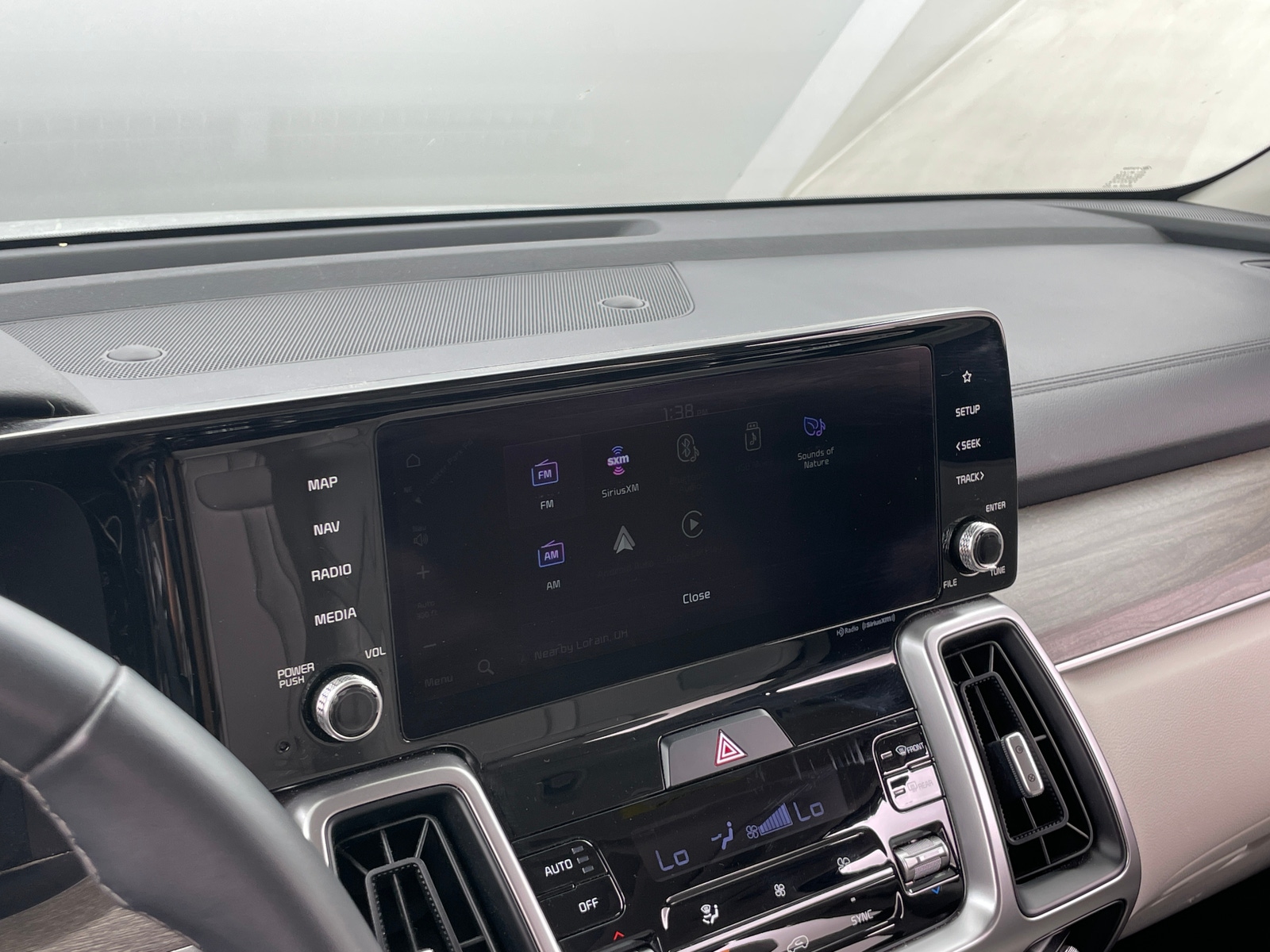 Thumbnail: 2023 Kia Sorento - 3