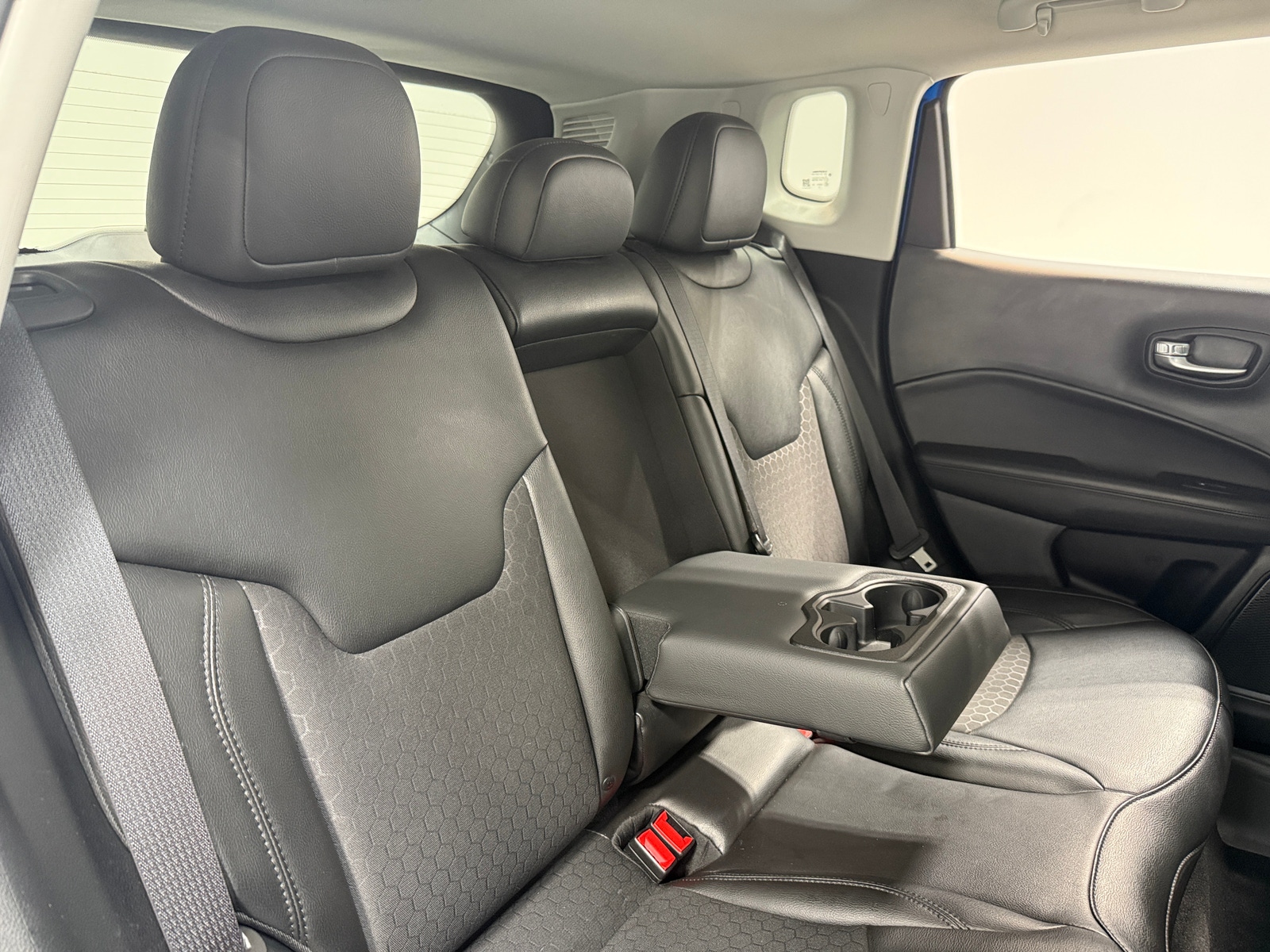 Thumbnail: 2020 Jeep Compass - 6