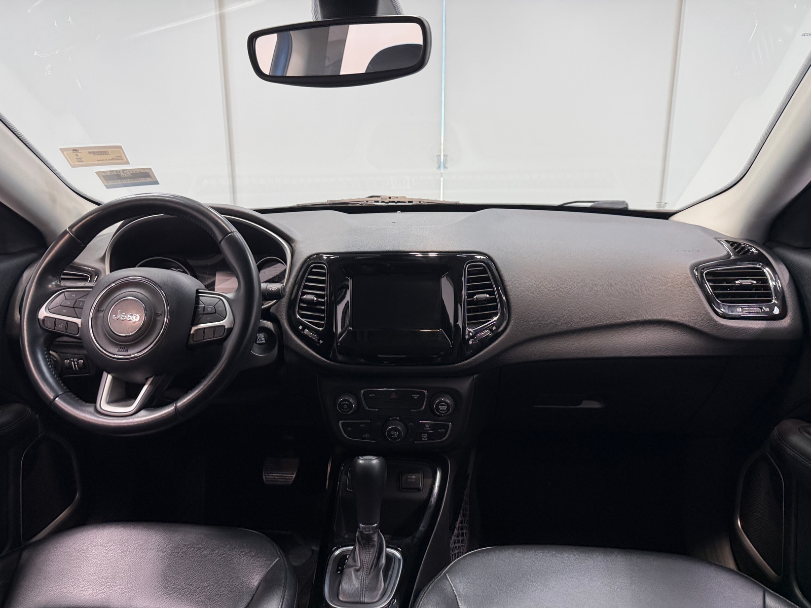 Thumbnail: 2020 Jeep Compass - 3