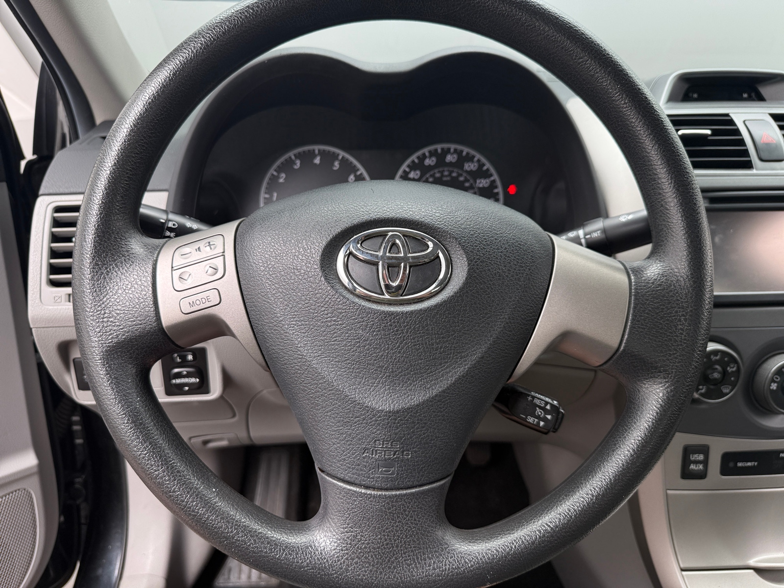 Thumbnail: 2013 Toyota Corolla - 5