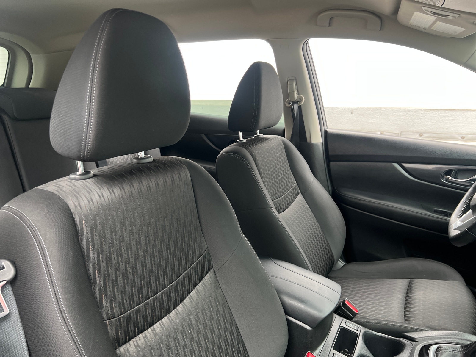 Thumbnail: 2019 Nissan Rogue - 2