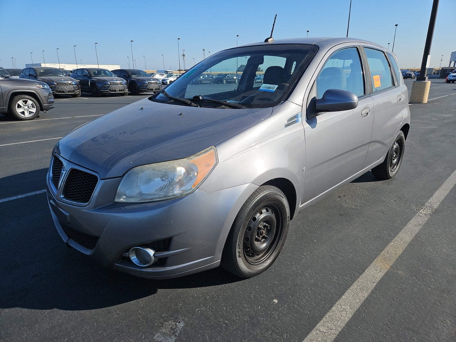2009 Pontiac G3 Hatchback 4d