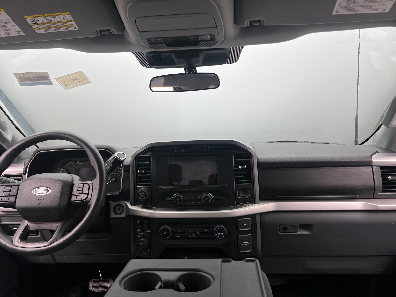 Thumbnail: 2022 Ford Econoline - 3