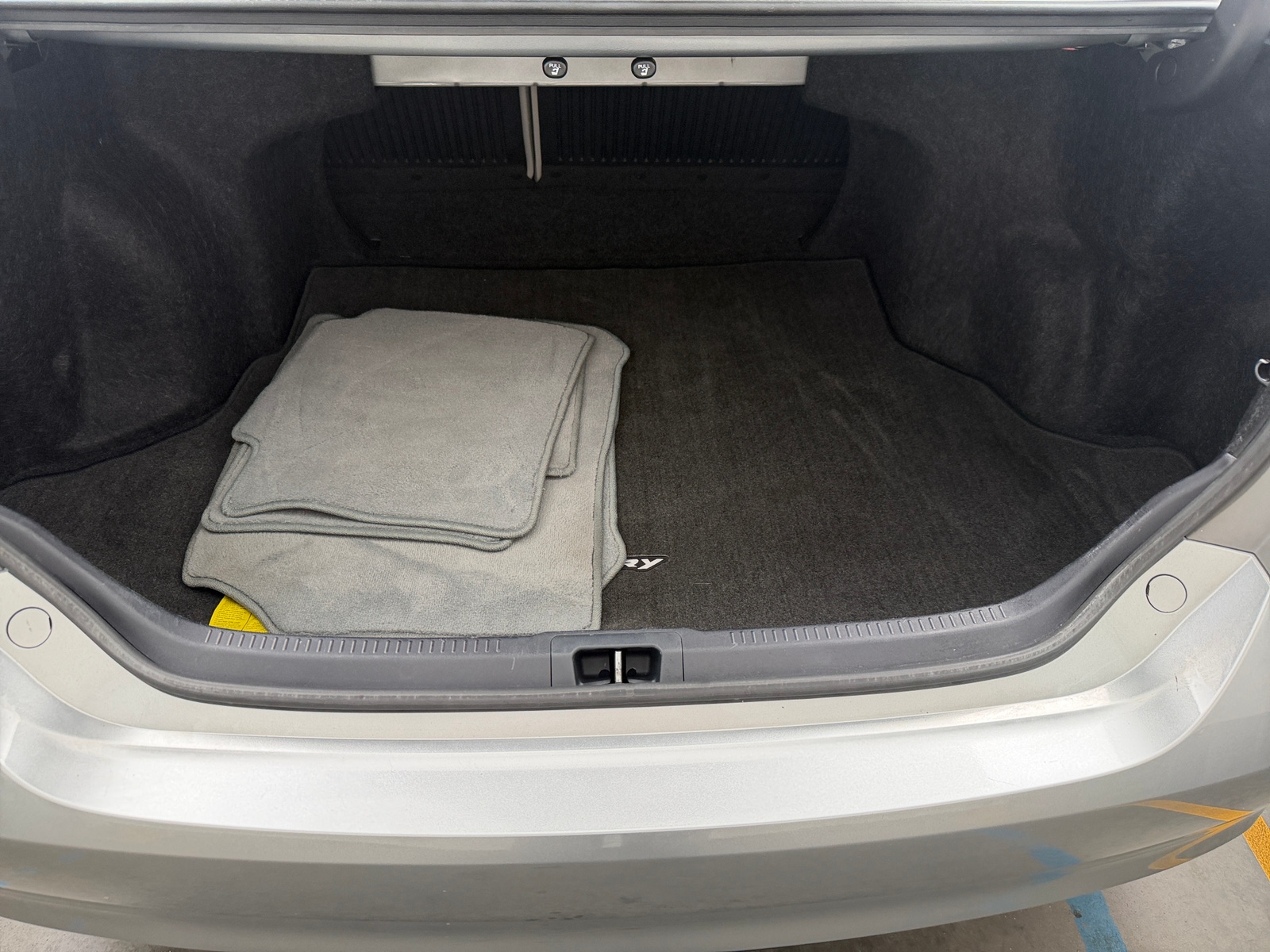 Thumbnail: 2015 Toyota Camry - 7