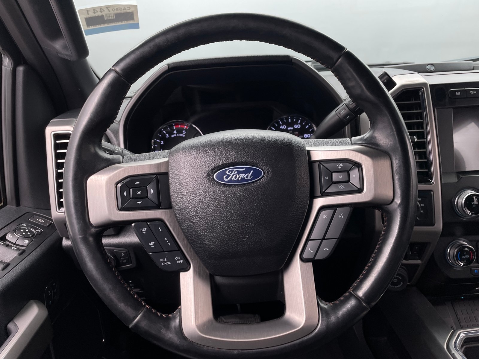 Thumbnail: 2021 Ford Econoline - 4