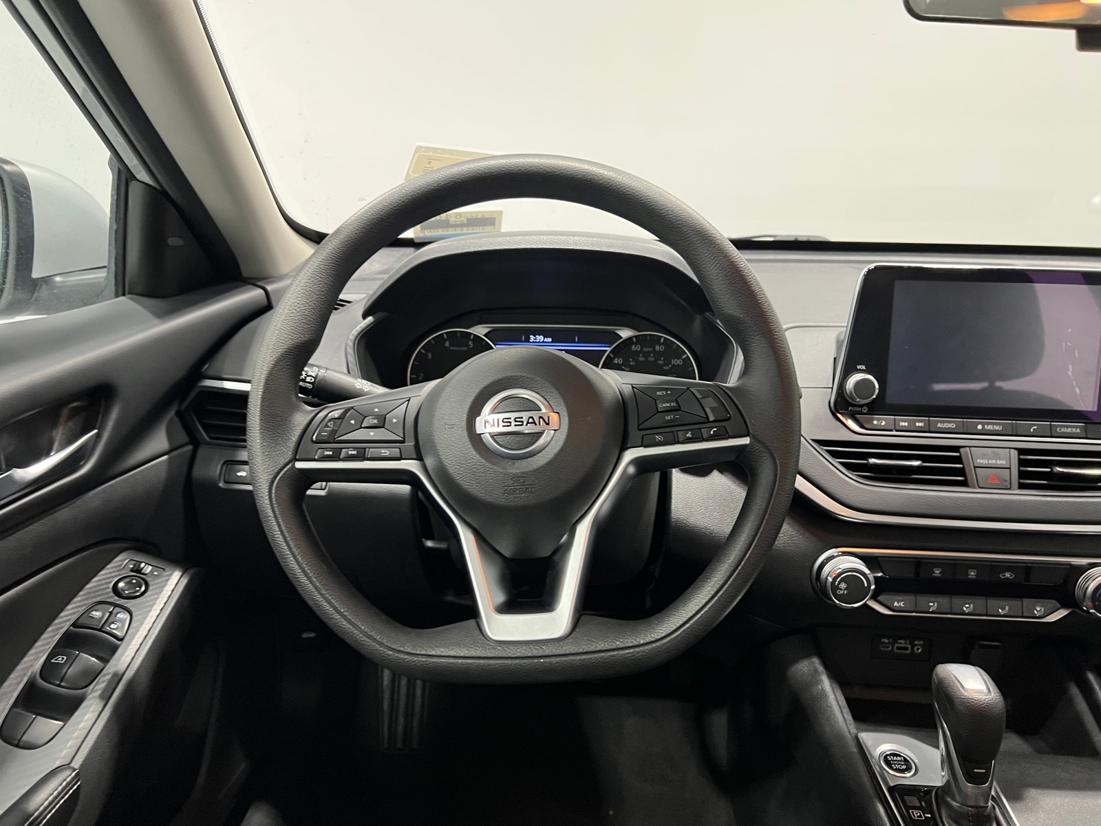 Thumbnail: 2022 Nissan Altima - 5