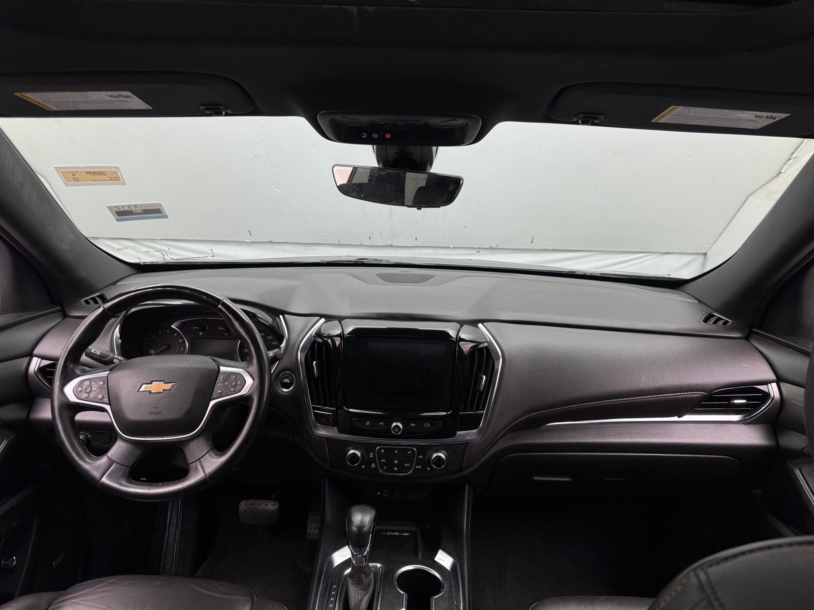Thumbnail: 2023 Chevrolet Traverse - 2