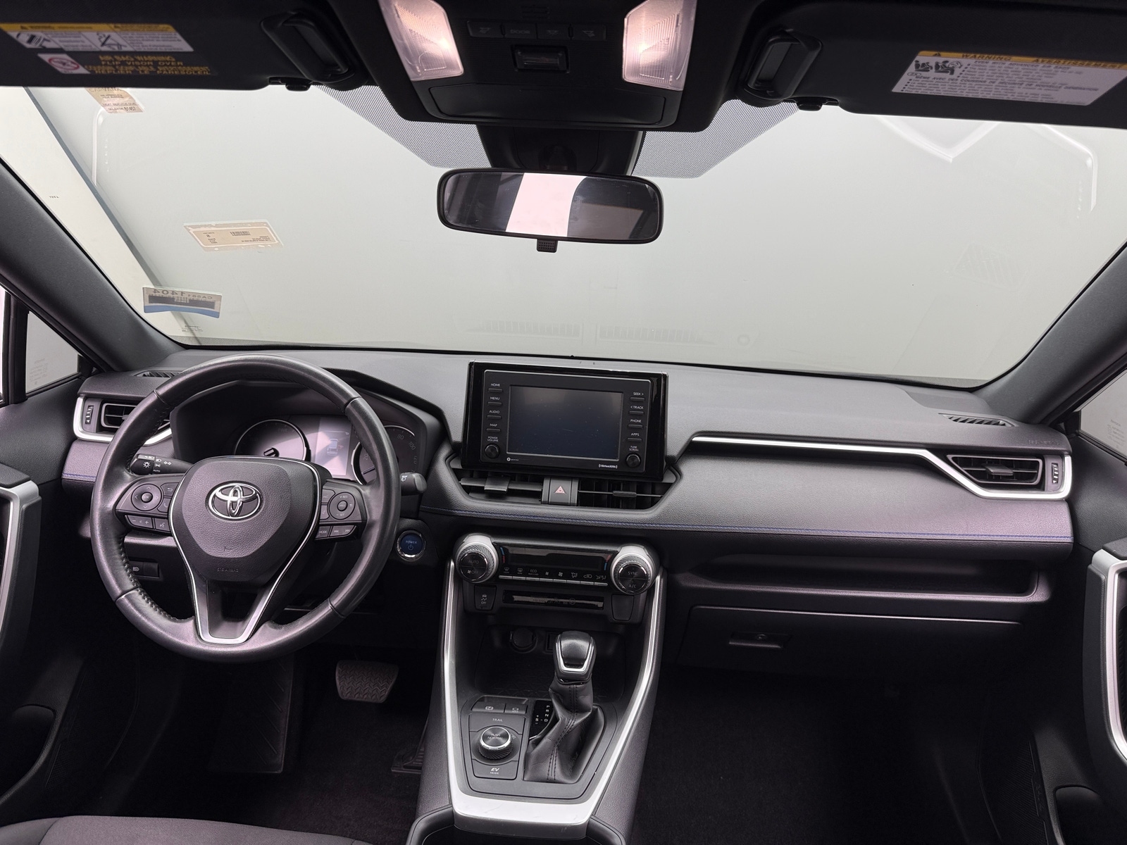 Thumbnail: 2022 Toyota RAV4 - 3