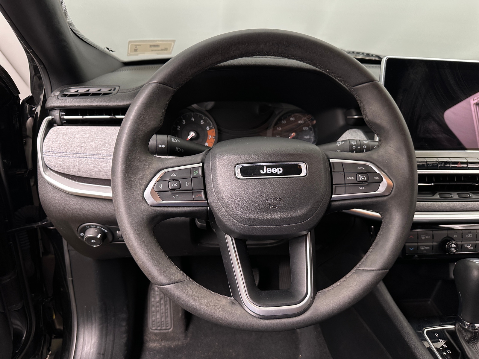 Thumbnail: 2023 Jeep Compass - 5