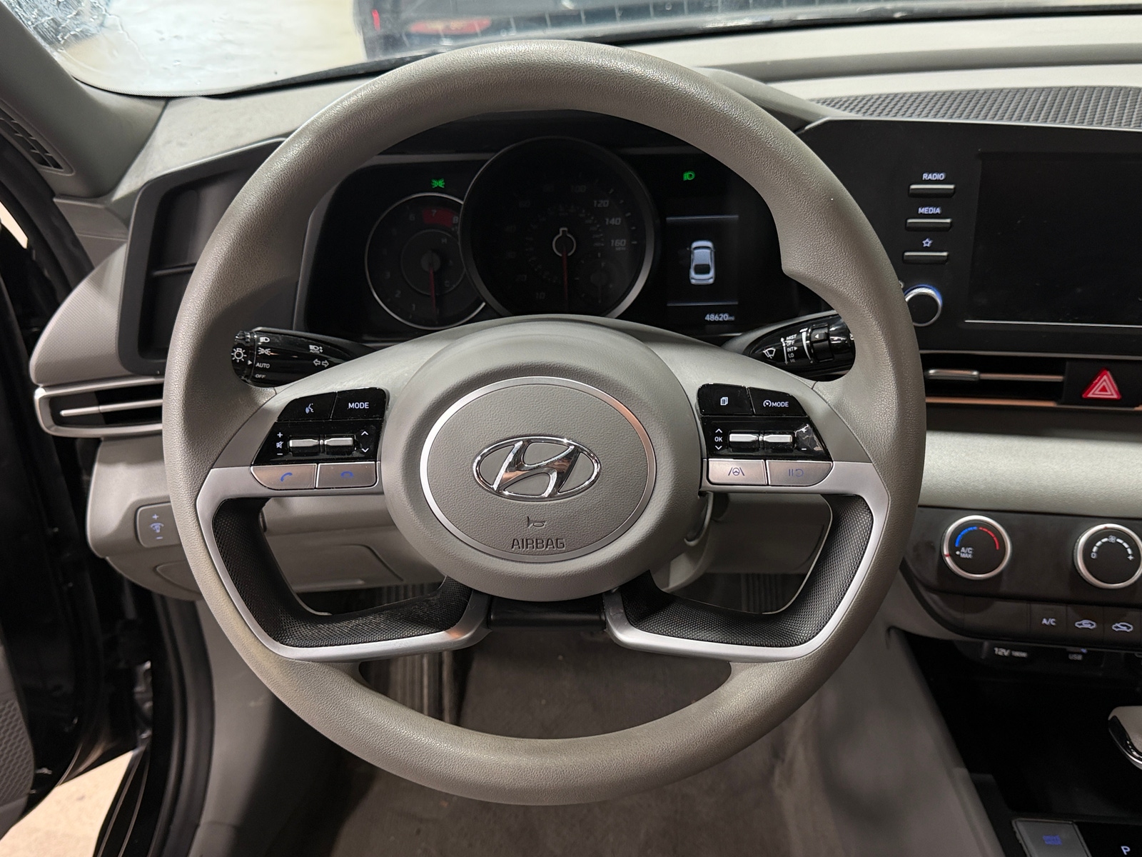 Thumbnail: 2023 Hyundai Elantra - 5
